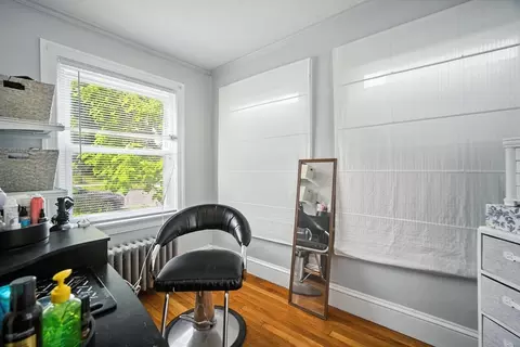 91 Braddock St, Springfield, MA 01109 photo 4