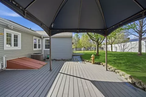 210 Winton St, Springfield, MA 01118 photo 38