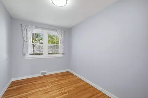 210 Winton St, Springfield, MA 01118 photo 30