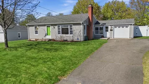210 Winton St, Springfield, MA 01118