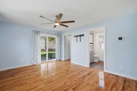 210 Winton St, Springfield, MA 01118 photo 20