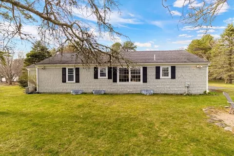 Exterior - 75 Trout Brook Rd, Cotuit, MA 02635 photo 2 of 3