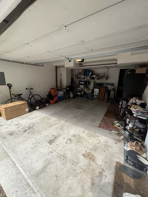 89 E Mountain St, Worcester, MA 01606 photo 14