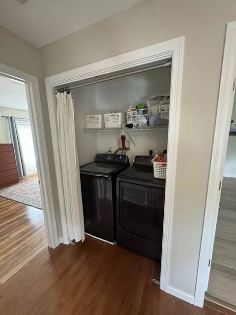 89 E Mountain St, Worcester, MA 01606 photo 11