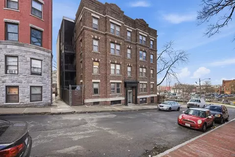 91 E Park St, Springfield, MA 01105