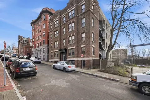 Other - 91 E Park St, Springfield, MA 01105 photo 2 of 6