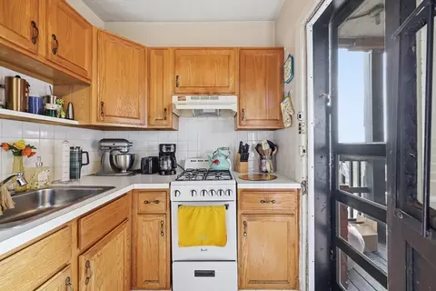 Kitchen - 91 E Park St, Springfield, MA 01105 photo 1 of 1