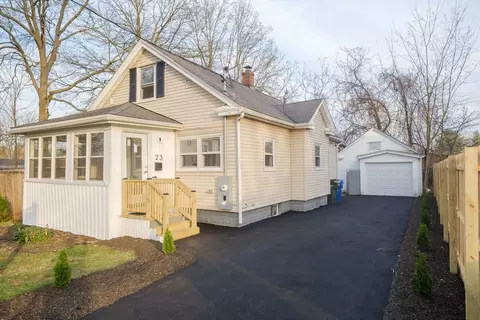 23 Eldert St, Springfield, MA 01109