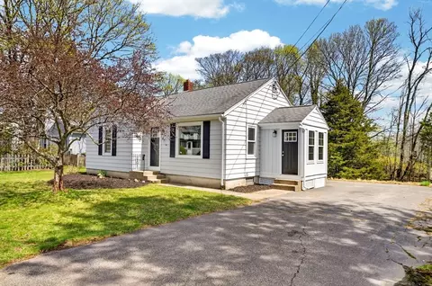 27 Taylor St, North Attleboro, MA 02760