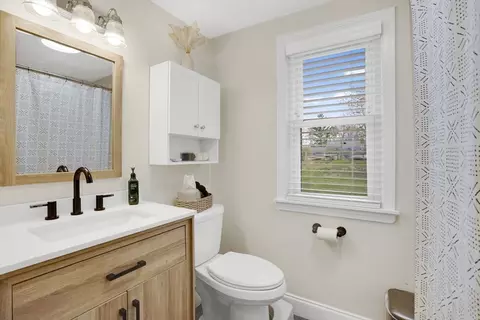106 Maebeth St, Springfield, MA 01119 photo 13