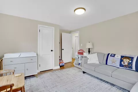 106 Maebeth St, Springfield, MA 01119 photo 17