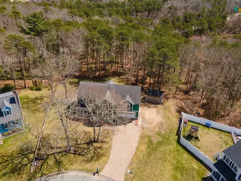 14 Sir Lancelot Dr, Bourne, MA 02532 photo 38