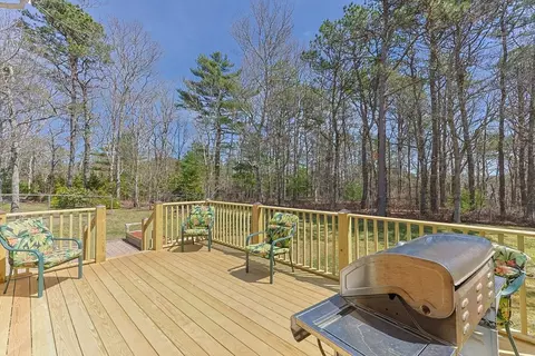 14 Sir Lancelot Dr, Bourne, MA 02532 photo 35