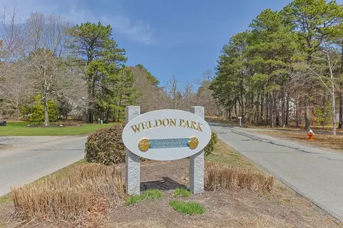 14 Sir Lancelot Dr, Bourne, MA 02532 photo 37