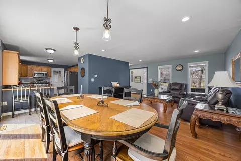 14 Sir Lancelot Dr, Bourne, MA 02532 photo 10