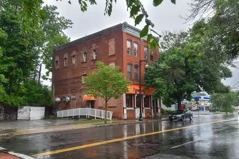 205 Elm St, Westfield, MA 01085