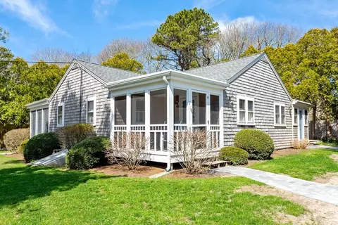 558 Craigville Beach Rd #7, Barnstable, MA 02632