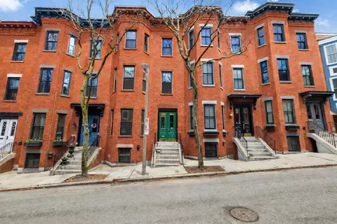 12 Auburn St, Charlestown, MA 02129