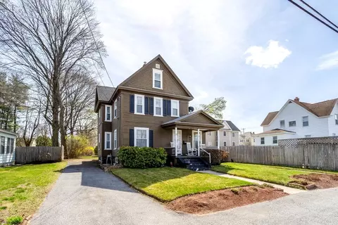 9 Dudley St, Leominster, MA 01453