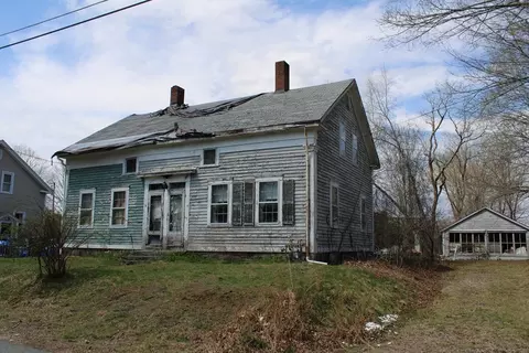 17-19 Bacon Sq, Plainville, MA 02762