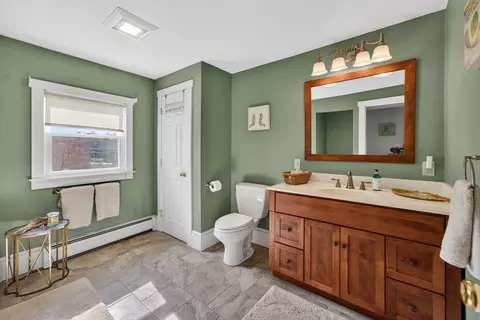 Bath - 47 Singletary Ave, Sutton, MA 01590 photo 4 of 5