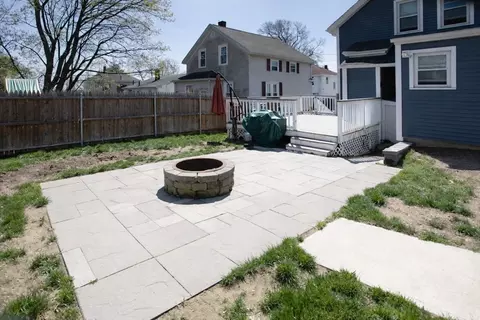 318 Cypress St, Fall River, MA 02720 photo 7