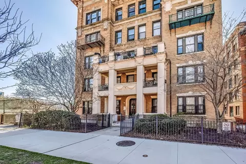 448 Park Dr #1, Boston, MA 02215
