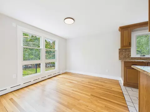 9 Burt St, Acushnet, MA 02743 photo 15