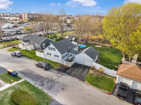 View/Area - 96 Star St, Fall River, MA 02724 photo 5 of 5