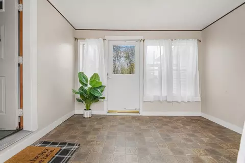 Entry Way - 96 Star St, Fall River, MA 02724 photo 1 of 2