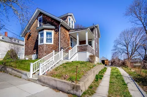 Exterior - 546 Snell St, Fall River, MA 02721 photo 4 of 4