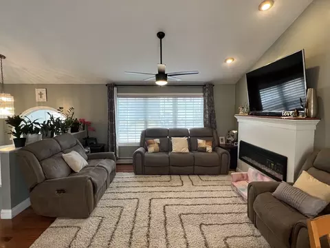 42 Third St, Worcester, MA 01602 photo 11