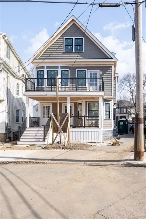 23 College Hill Rd #1, Somerville, MA 02144