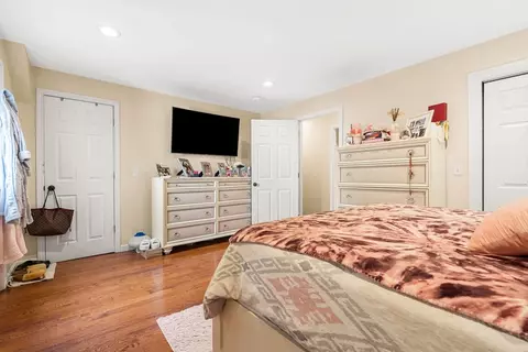 Bedroom - 883 Grinnell St, Fall River, MA 02721 photo 4 of 7