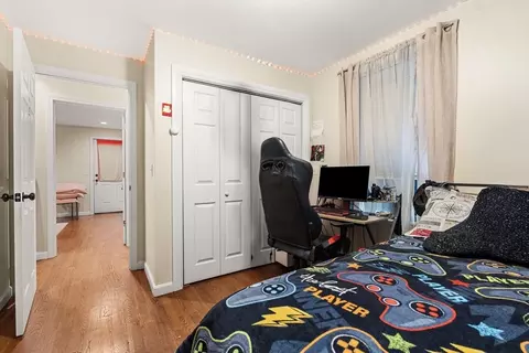 Bedroom - 883 Grinnell St, Fall River, MA 02721 photo 6 of 7