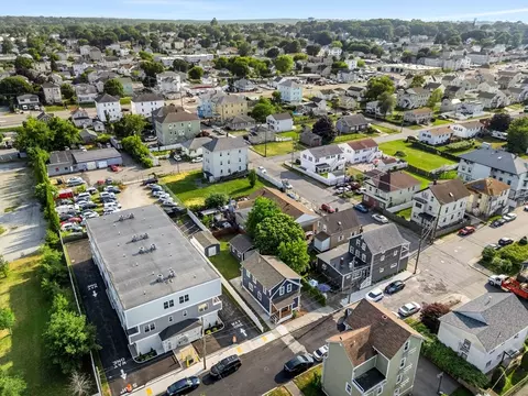 View/Area - 883 Grinnell St, Fall River, MA 02721 photo 4 of 5