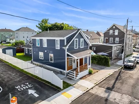 View/Area - 883 Grinnell St, Fall River, MA 02721 photo 2 of 5