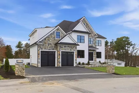 5 Lisa St, Burlington, MA 01803