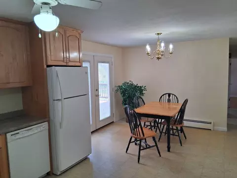 Dining - 43 Robin Rd, Worcester, MA 01604 photo 1 of 1
