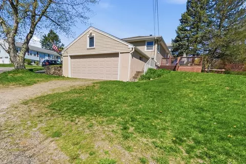 Exterior - 43 Robin Rd, Worcester, MA 01604 photo 5 of 9
