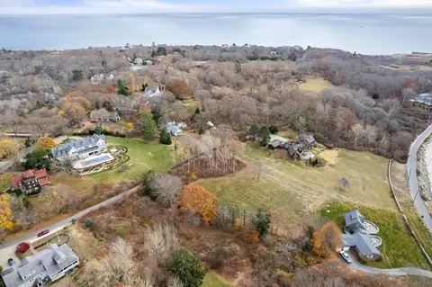 5 Elm Ave, Gloucester, MA 01930 photo 3