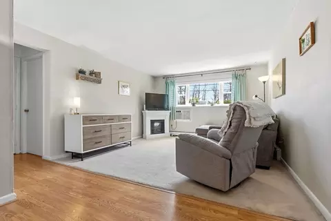 1 Colonial Dr #B1-3, Andover, MA 01810