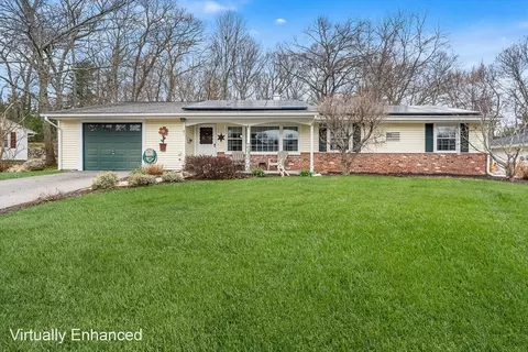 271 Shirley Dr, Bellingham, MA 02019