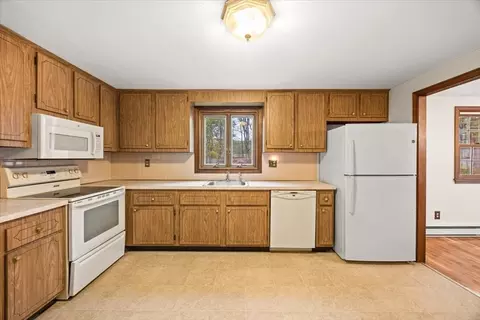 37 Woodlock Rd, Hingham, MA 02043 photo 13