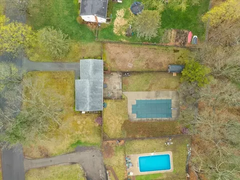 37 Woodlock Rd, Hingham, MA 02043 photo 4
