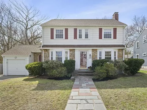 430 Eliot St, Milton, MA 02186