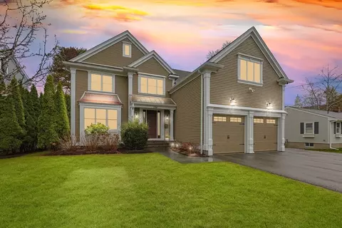 194 Lindbergh Ave, Needham, MA 02494