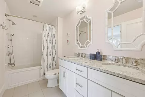 Bath - 194 Lindbergh Ave, Needham, MA 02494 photo 3 of 4