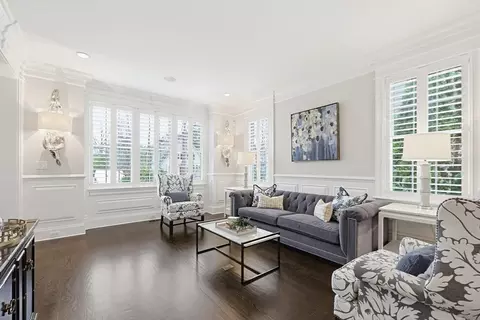 Living - 194 Lindbergh Ave, Needham, MA 02494 photo 1 of 5