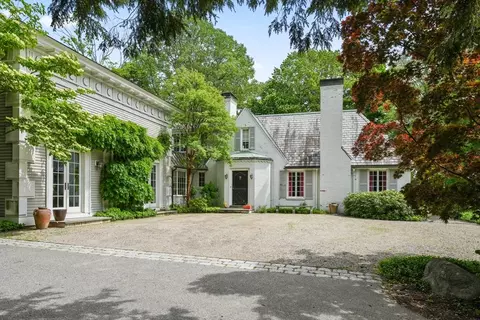 540 Chestnut Hill Ave, Brookline, MA 02445
